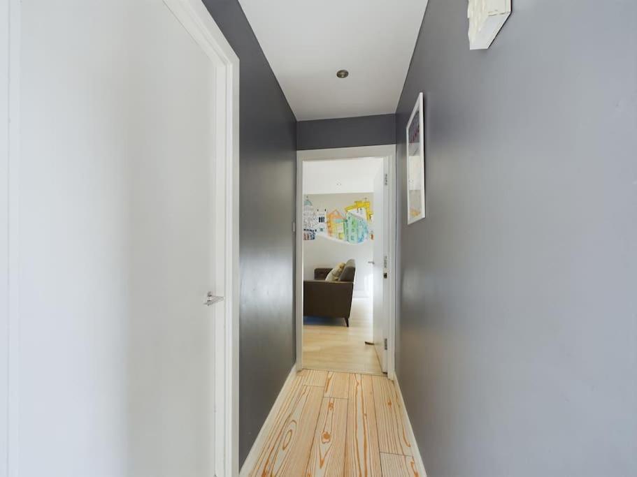 Donegall Sq Apt At City Gate, Belfast City Centre エクステリア 写真