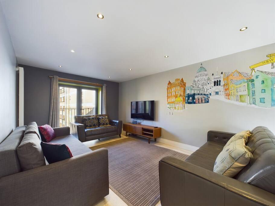 Donegall Sq Apt At City Gate, Belfast City Centre エクステリア 写真