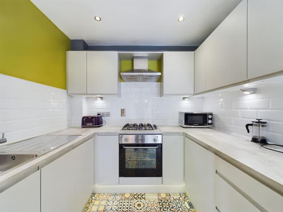 Donegall Sq Apt At City Gate, Belfast City Centre エクステリア 写真