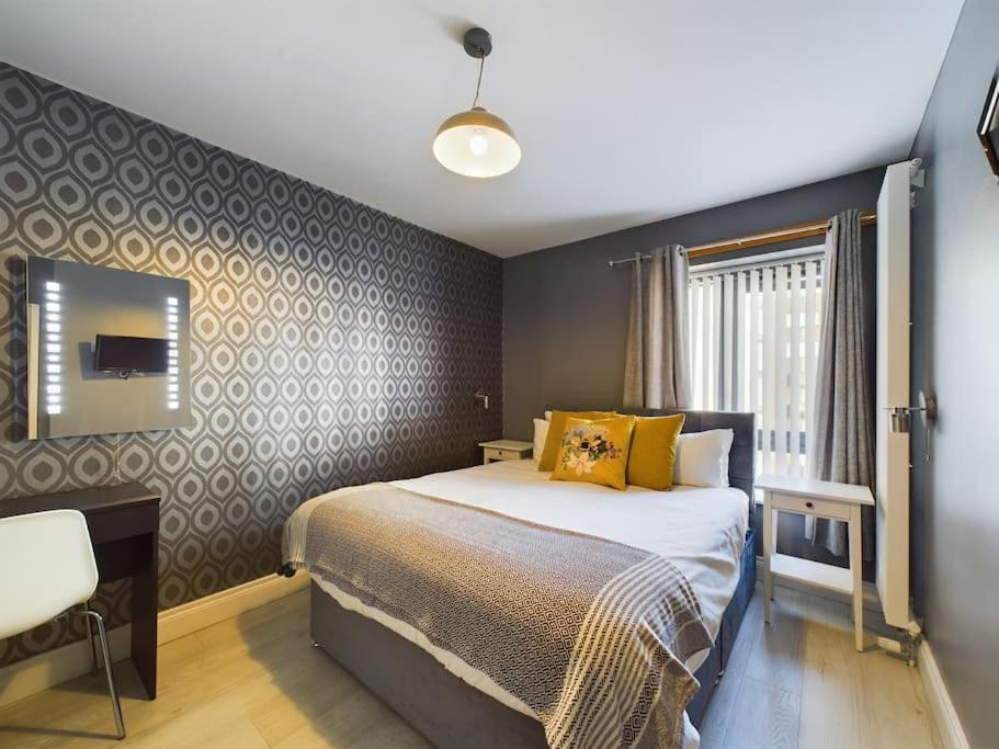 Donegall Sq Apt At City Gate, Belfast City Centre エクステリア 写真